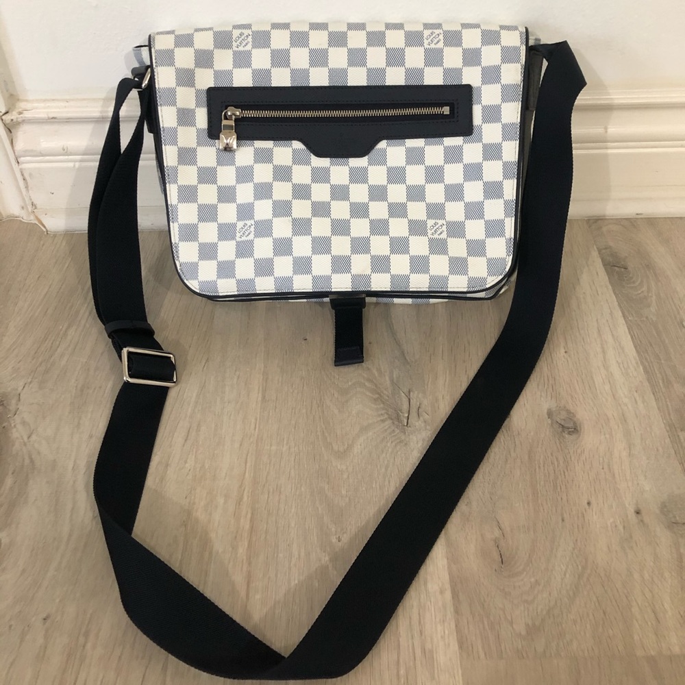 Louis Vuitton Damier Coastline Matchpoint